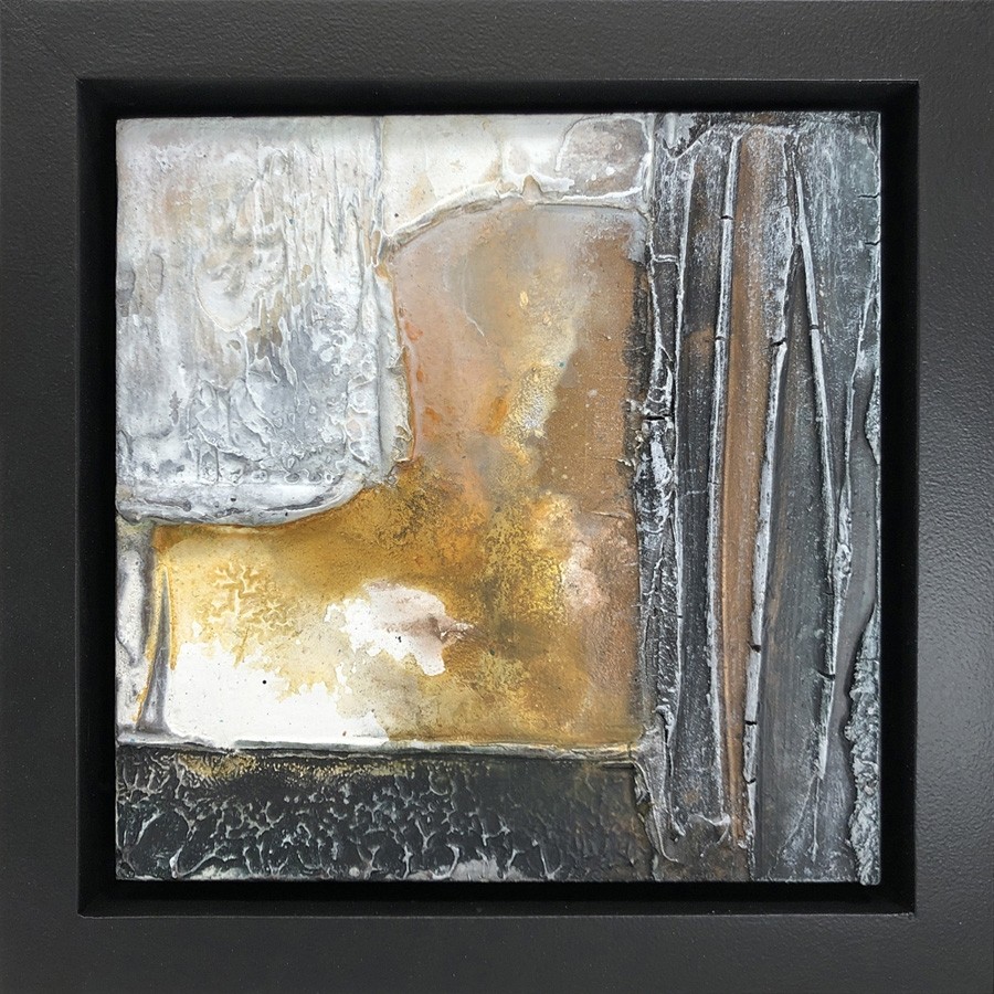 Mini, no 731 (t.encadré), de l'artiste Isabel Picard, Techniques mixtes sur bois, Création unique, dimension : 8 x 8 po de largeur