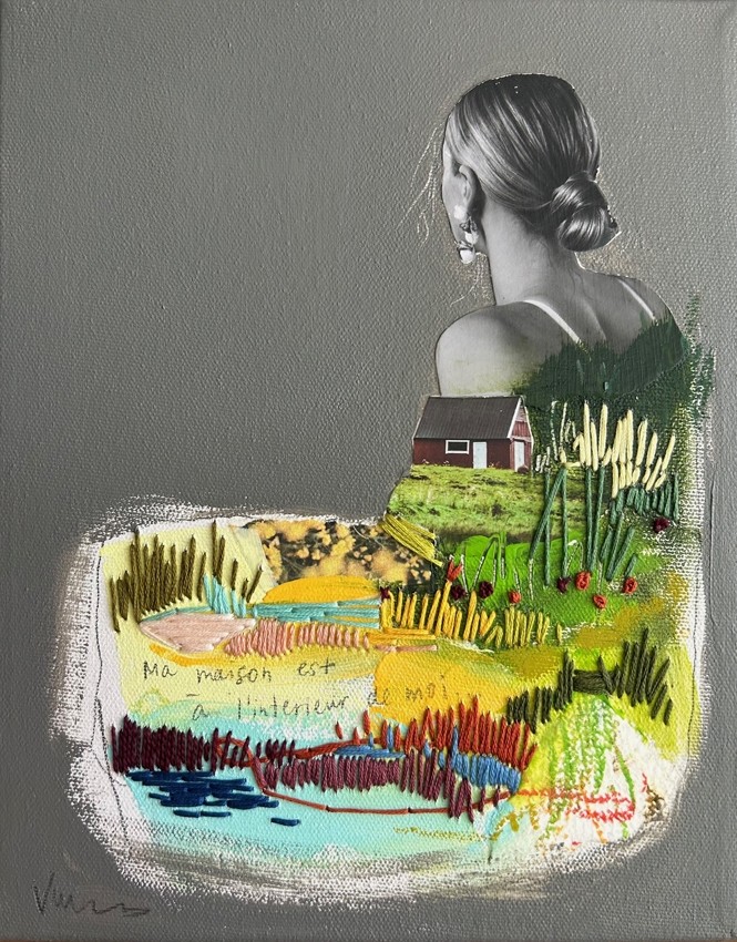 Ma maison est à l'intérieur de moi,  no 47, de l'artiste Stéphanie Viens, Technique : Acrylique, broderie et collage sur toile, Création unique, Format de l'oeuvre : 10 x 8 pouces de largeur