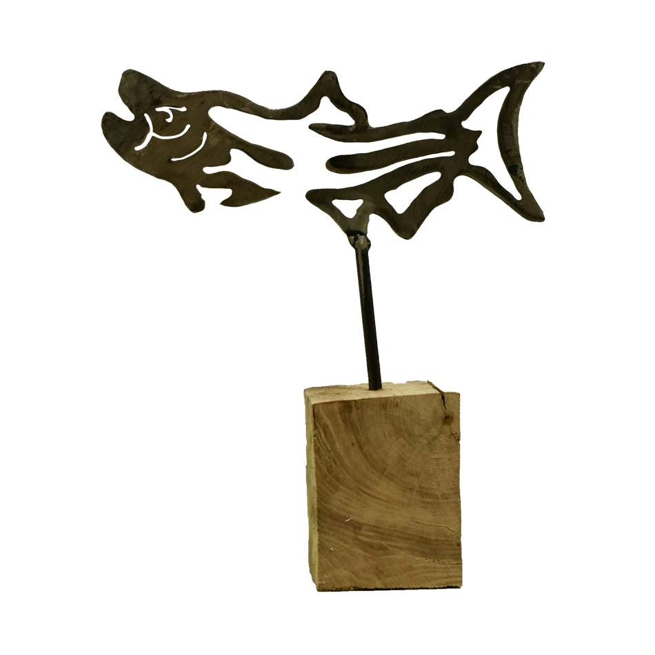 Petit 'Saumon', o-21, de l'artiste Danny Perkins, Sculpture, métal et bois, Dimension : 12 x 8 x 2.5 po