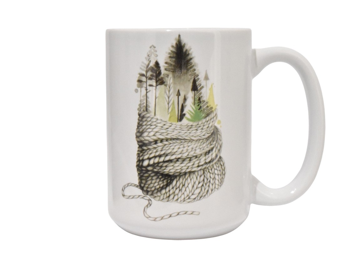 Tasse à café, -- Forêt laine --, de l'artiste Katrinn Pelletier, Illustration, impression sublimation, Faite au Québec, matériaux : céramique, Capacité : 15 onces