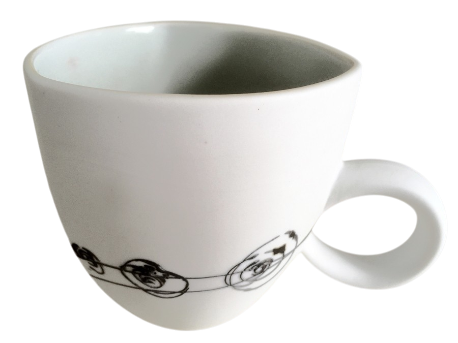 Tasse (Très grande) intérieur vert, de l'artiste Elizabeth Hamel, medium : céramique porcelaine blanche, Dimension : 4 po haut x 4 po diamètre, pièce vendue à l'unité