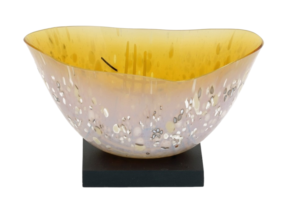 Te Koura, de l'artiste Lucie Martineau (Enora), Sculpture, Verre et bois, Création unique, dimension : 5 x 8 x 4.25 po