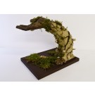 Offrande, de l'artiste Raphaëlle Bitar, Sculpture, Argile, Plâtre et végétaux divers, dimension : 11 x 10 x 8 pouces