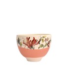 Bol à thé, no 32 (bande orange, fleur rouge), de l'artiste Jane Baronet, Pièce tournée ou fabriquée en grès par moulage, dimension : 3 H x 3.5 po