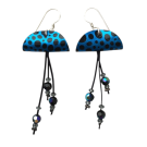 Boucles d'oreilles Méduses, no 11, de l'artiste Molusk, Bijou mode d'inspiration aquatique souple et léger. La matière première : un PVC transparent qui, une fois coloré, doré et imprimé, est totalement métamorphosé.