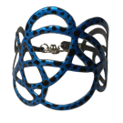 Bracelet Gribouilli, no 2, de l'artiste Molusk, Longueur 6 pouces, Bijou aquatique souple et léger fait de PVC coloré qui épouse la forme du corps à la manière d’un tatouage