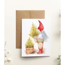 Carte de souhaits 4x5 po, -- Lutin sapin --, de l'artiste Katrinn Pelletier, dimension : 4.25 x 5.5 pouces largeur, sans texte, avec enveloppe  Vous pouvez inscrire votre message à l'intérieur.  Carte vendue à l'unité