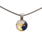 Collier mini rond, no 81, de l'artiste Azurine, Peint à la main, Chaîne 18 po acier inoxydable, Matière première : verre, cuisson au four