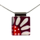 Collier carré 1 pouce, no 44, de l'artiste Azurine, Peint à la main, Chaîne 18 po acier inoxydable, Matière première : verre, cuisson au four