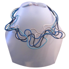 Collier LIANE, no 38, de l'artiste Sandrine Giraud, Ce bijou modulable, toujours original, marie avec élégance la grâce des perles avec l’originalité des lignes résolument contemporaines.
