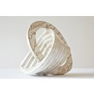 Construire ensemble, de l'artiste Catherine De Abreu, Céramique, Création unique, dimension : 10 x 8 x 7.75 po