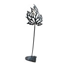 Fièrement canadienne, o-34, de l'artiste Danny Perkins, Sculpture, roche et acier, Oeuvre pour l'intérieur et l'extérieur, Dimension : 44 x 10 po, La hauteur est approximative. vue 1