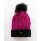 Tuque Dawson, no 30, de l'artiste Irèna Geerts, Création québécoise faite à la main. Modèle garni d'un pompon de fourrure recyclée et de laine alpaga à 100 %.