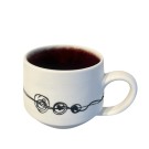 Tasse Espresso, intérieur rouge, de l'artiste Elizabeth Hamel, medium : céramique porcelaine blanche