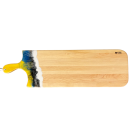 Planche de service, no 53, Jaune / Bleu / Noir / Blanc, de l'artiste Julie Marcotte, Matériaux, Érable, résine alimentaire et huile de pépin de raisin, dimension : 3/4 x 9 x 30 po
