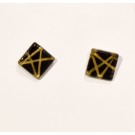 Boucles d'oreille, Puce à l'oreille, no 49, de l'artiste Azurine, Peintes à la main, Tiges en acier inoxydable, Matière première : verre, cuisson au four