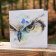 Carte de souhaits 5x5, -- Scruter l'avenir, Hibou --, de l'artiste Anne-Marie Villeneuve, dimension : 5.25 x 5.25 pouces largeur, sans texte, avec enveloppe  Vous pouvez inscrire votre message à l'intérieur.  Carte vendue à l'unité