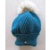 Tuque béret, no 46, de l'artiste Irèna Geerts, Création québécoise faite à la main. Modèle garni d'un pompon de fourrure recyclée et de laine alpaga à 100 %.