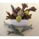 Fleur Bouton grège, vendu séparément, de l'artiste Véronique Martel, dimension : 3 à 4 pouces de longueur, Peut être légèrement différent de la photo présentée, Faisait partie de l'ensemble 'L'épicier du coin ...', Faïence grès pigment émail, vue B